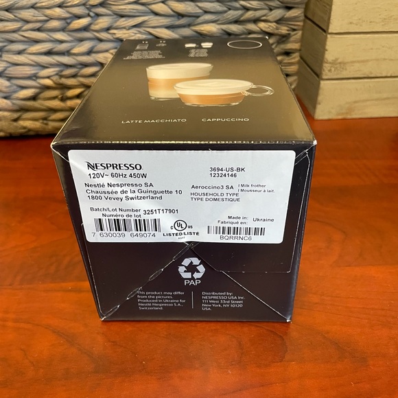 MOVING SALE! Nespresso Aeroccino 3 Milk Frother MSRP $98+ - Picture 3 of 8